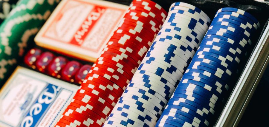 The Thrill of the Virtual Dice: Exploring the World of Online Casinos